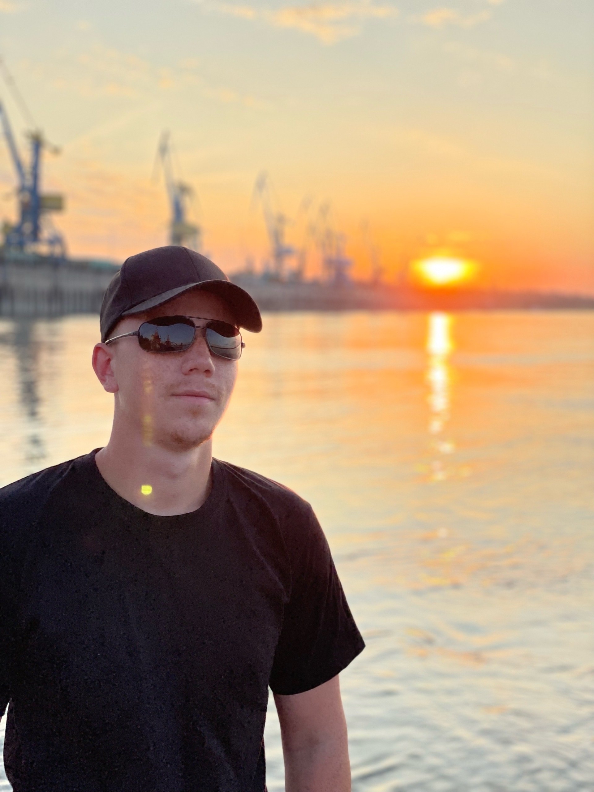 Участник ELDAR25   Moscow | НашЧат.РФ