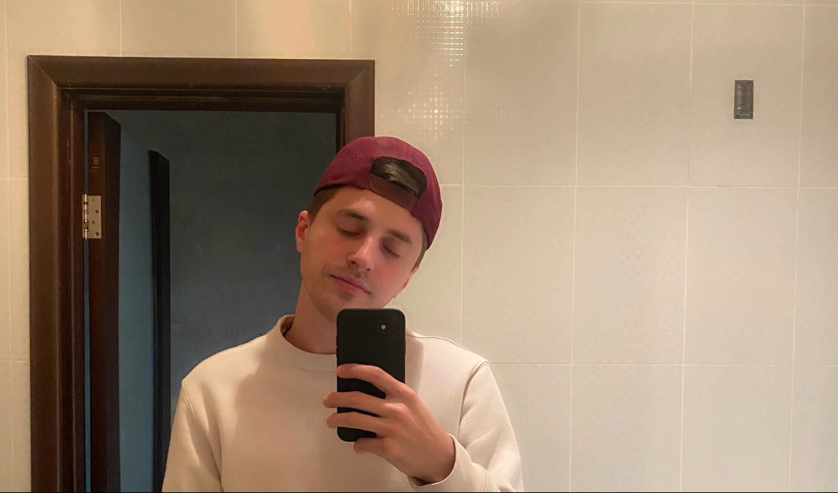 Участник SNOWLY ,мужчина ,30,  | НашЧат.РФ